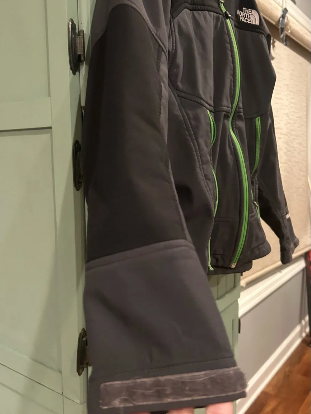 The North Face Sentinel Windstopper Softshell Jacket